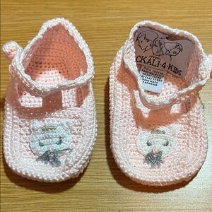 Pink Crochet Cat Baby Slippers